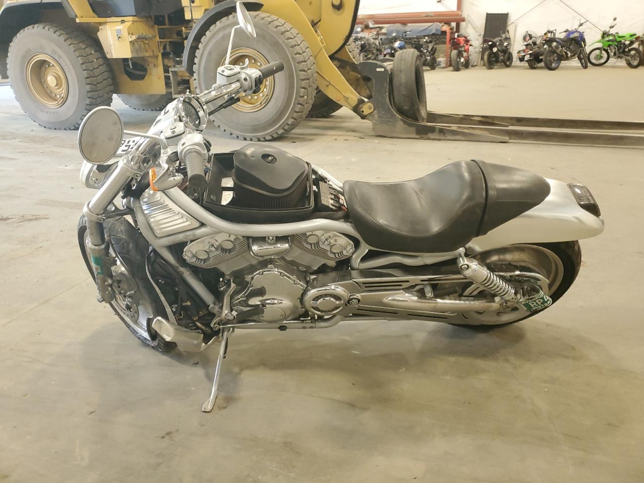 2003 HARLEY-DAVIDSON VRSCA photo 3