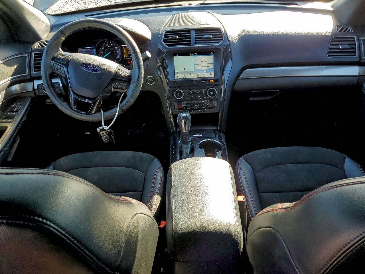 2018 FORD EXPLORER XLT photo 15