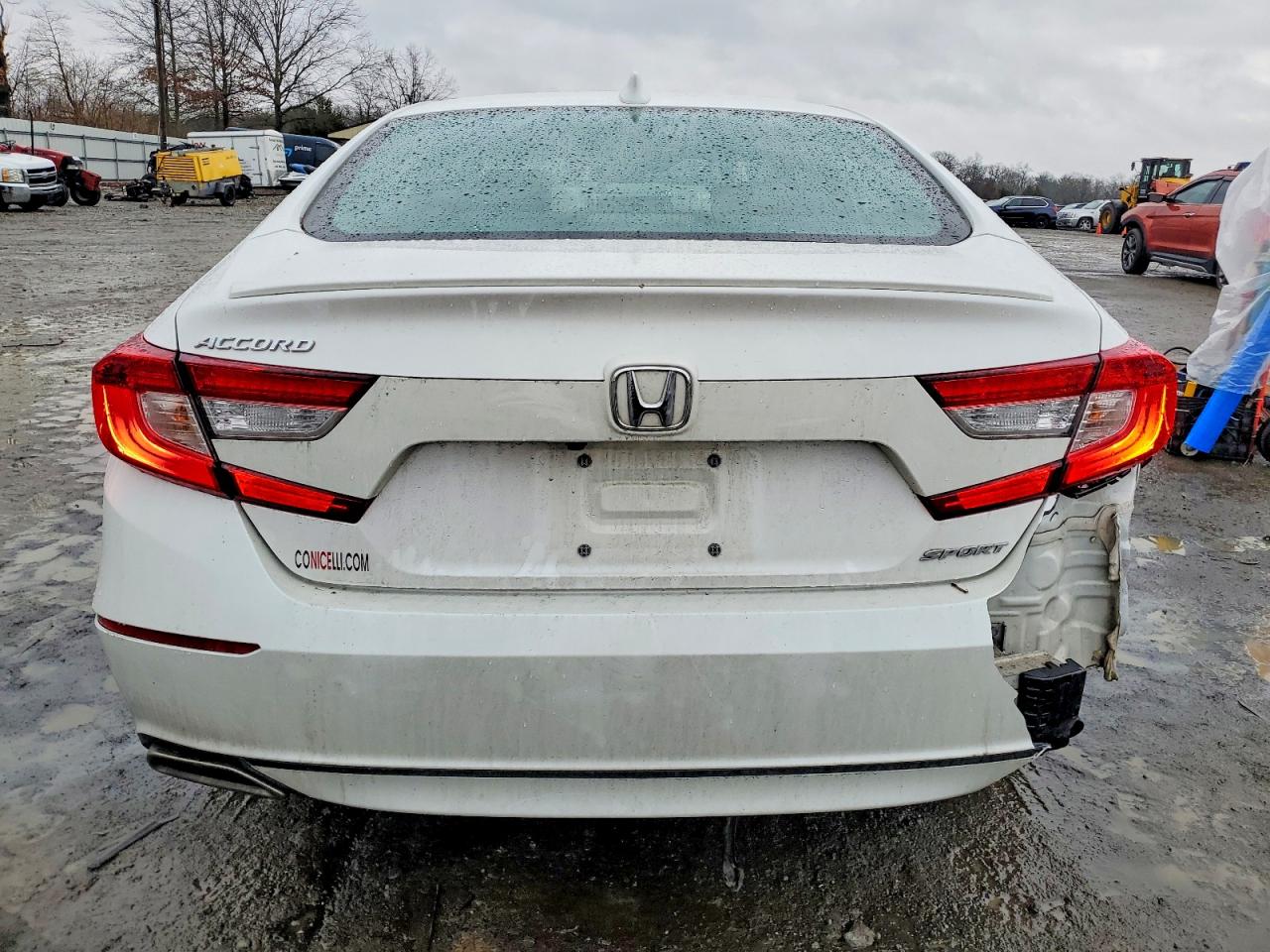 2018 HONDA ACCORD SPORT photo 6