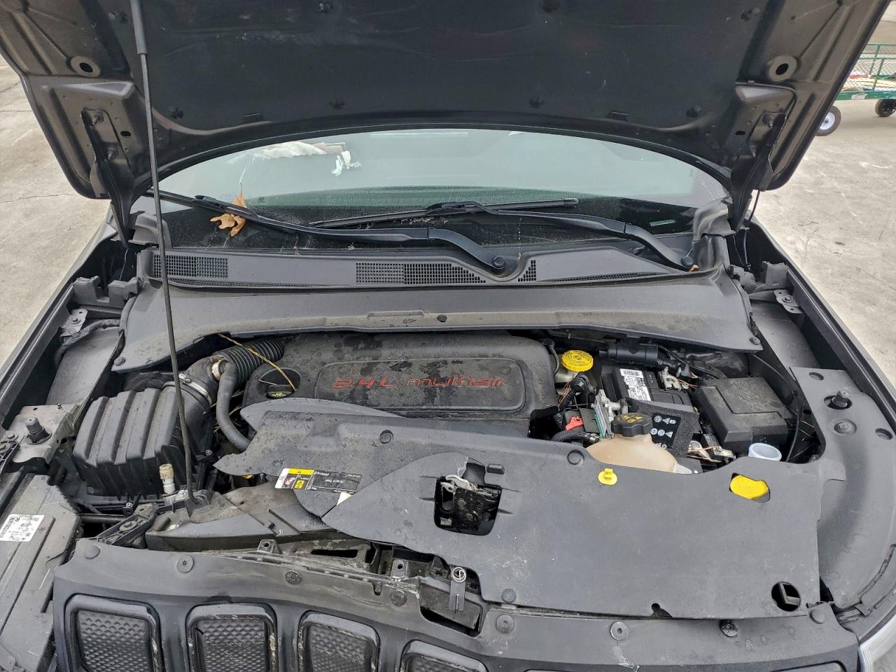 2022 JEEP COMPASS LATITUDE photo 11