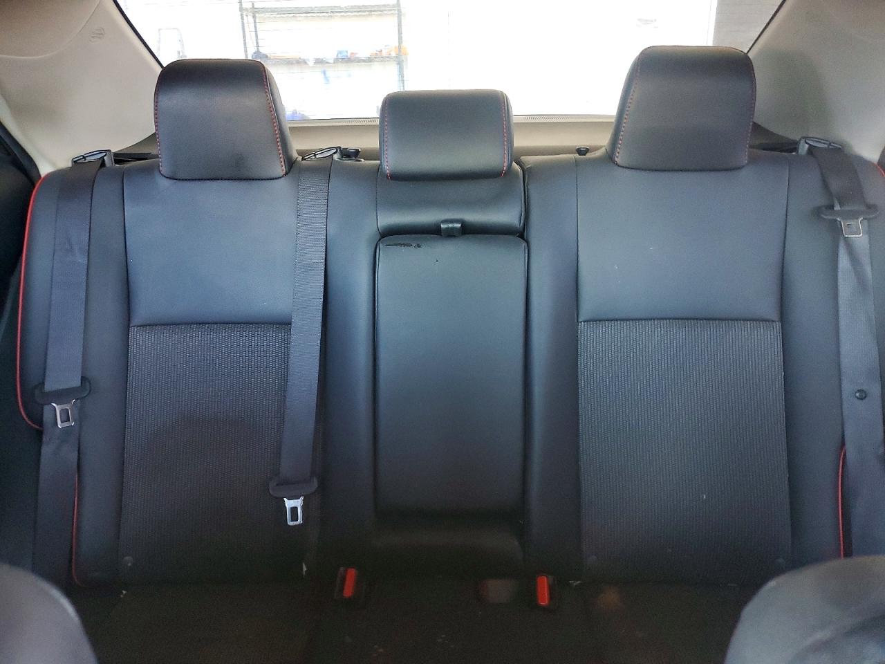 2016 TOYOTA COROLLA L photo 10