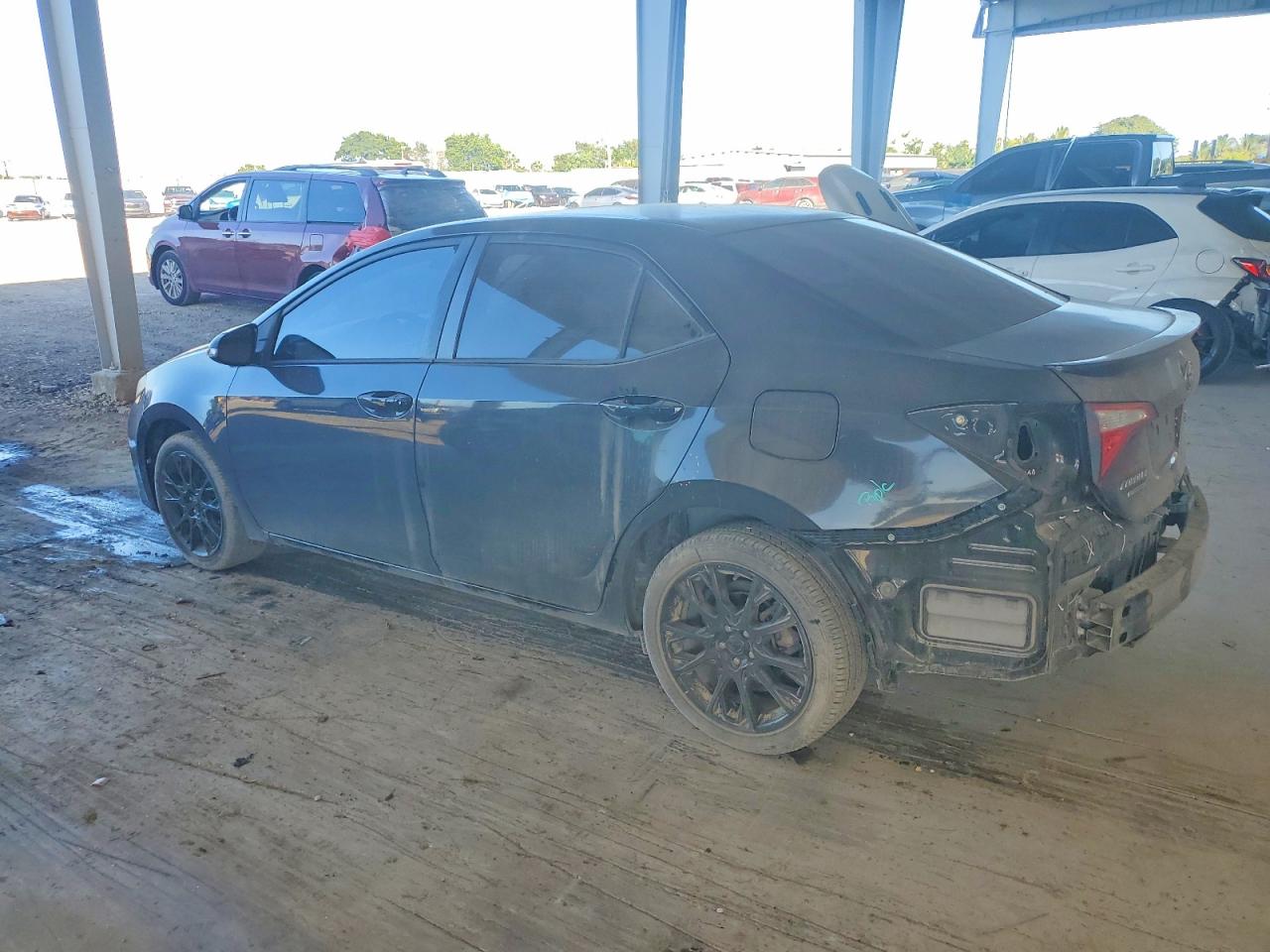 2016 TOYOTA COROLLA L photo 2