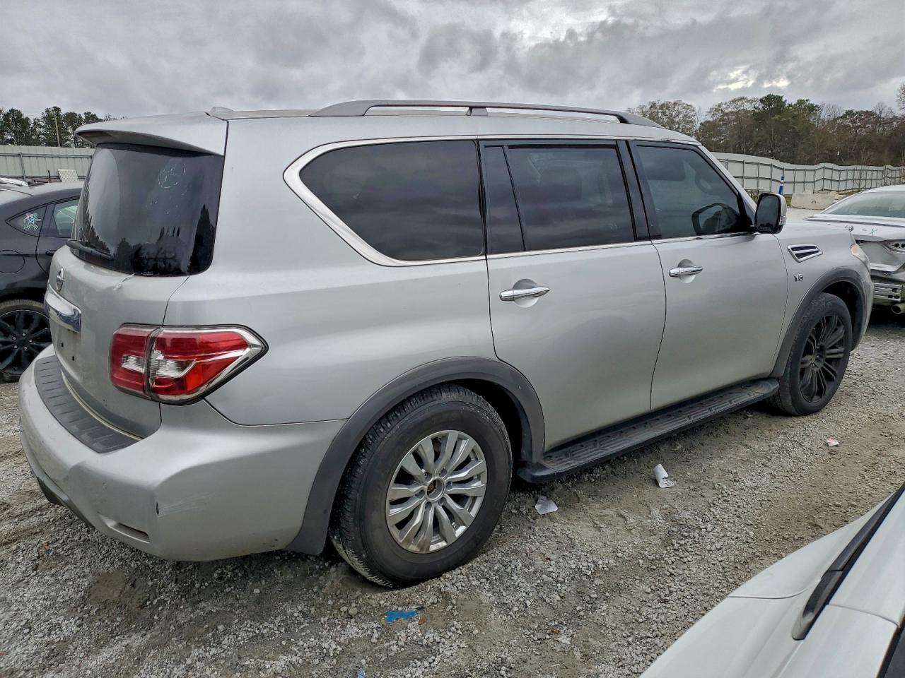 2019 NISSAN ARMADA SV photo 7