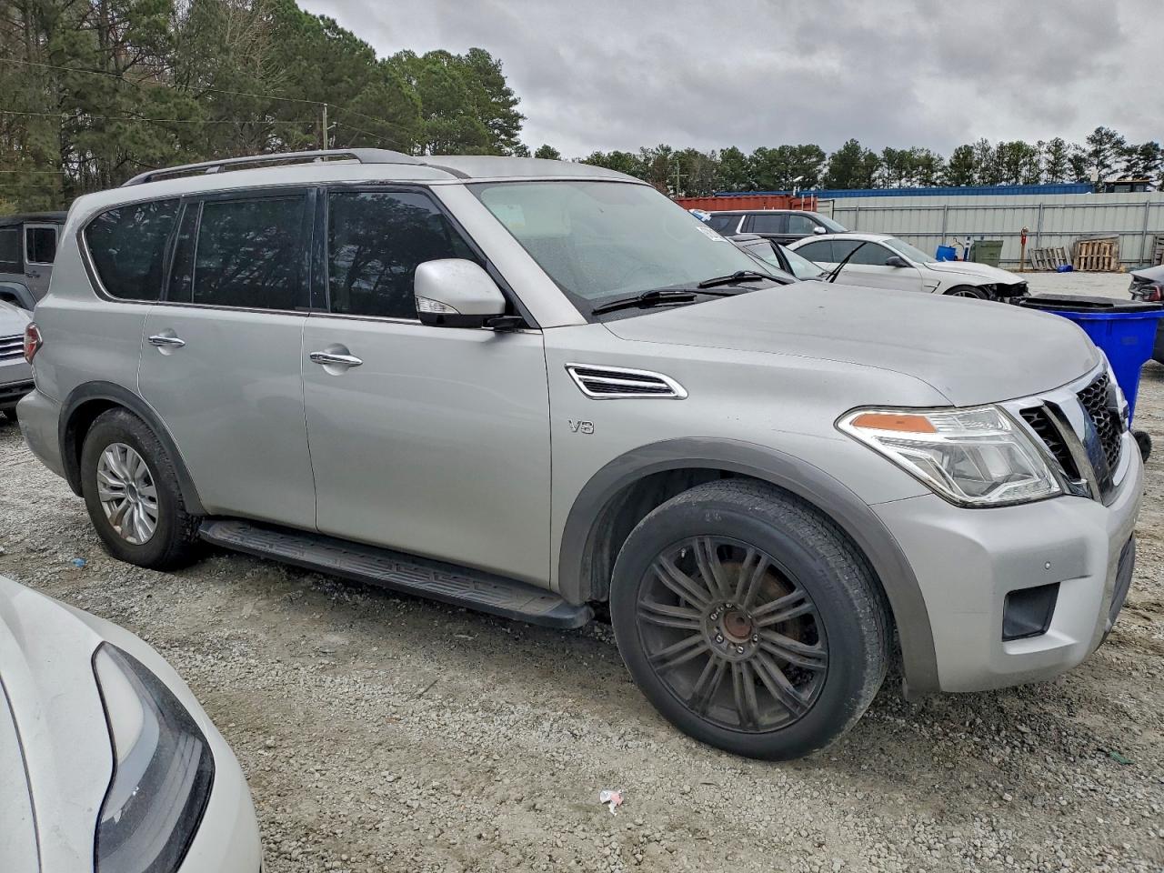 2019 NISSAN ARMADA SV photo 10