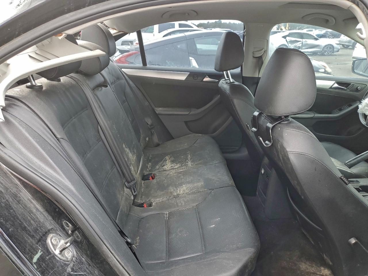 2013 VOLKSWAGEN JETTA SE photo 28
