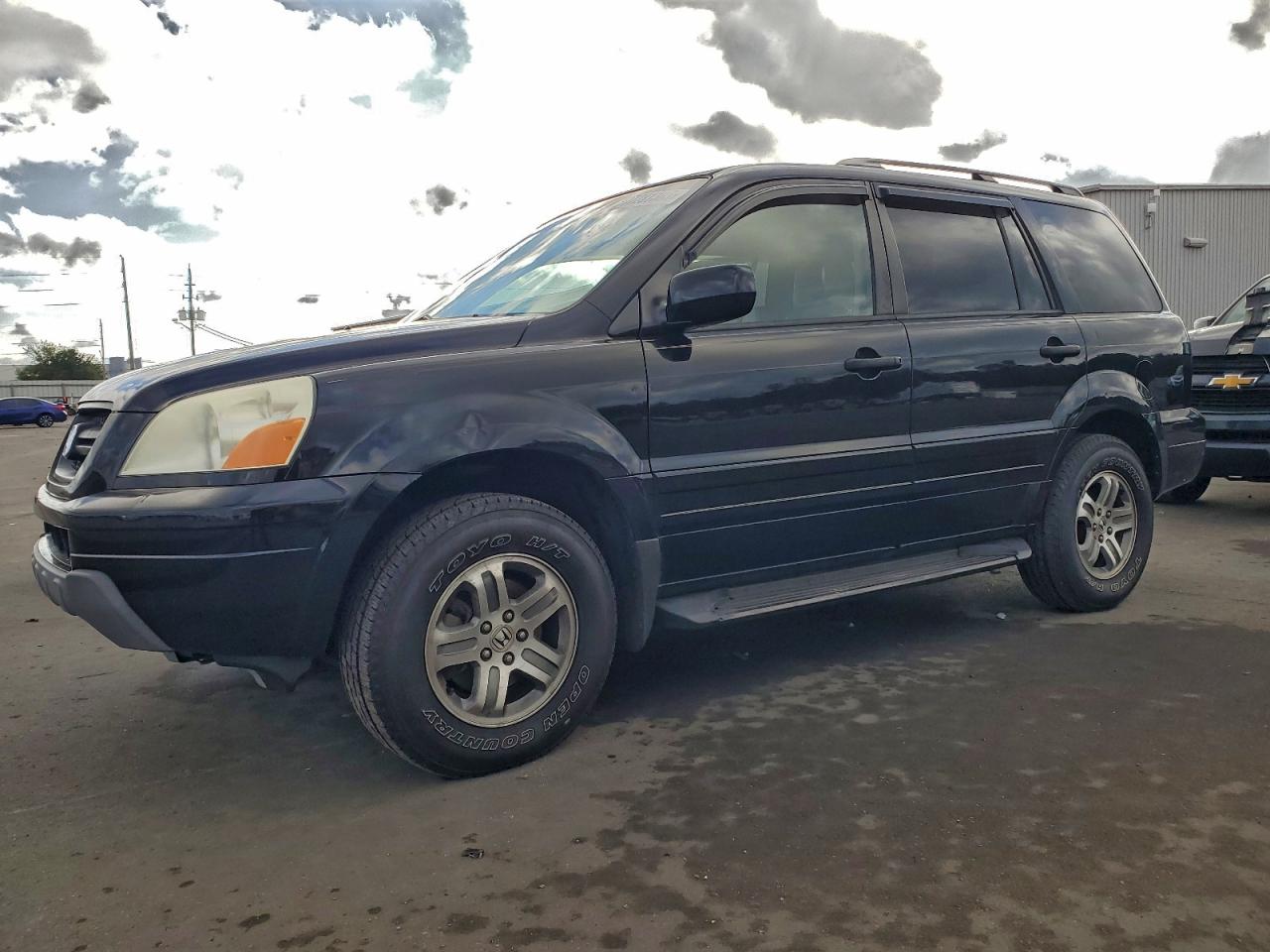 2004 HONDA PILOT EXL photo 2