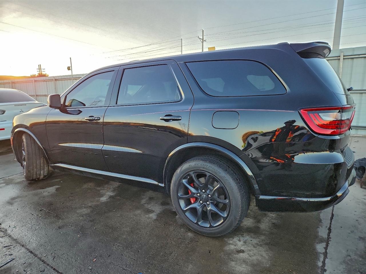 2023 DODGE DURANGO SRT HELLCAT photo 2