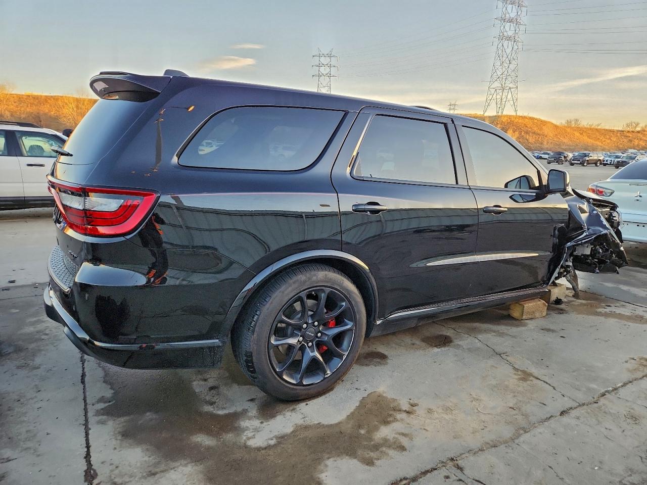 2023 DODGE DURANGO SRT HELLCAT photo 3