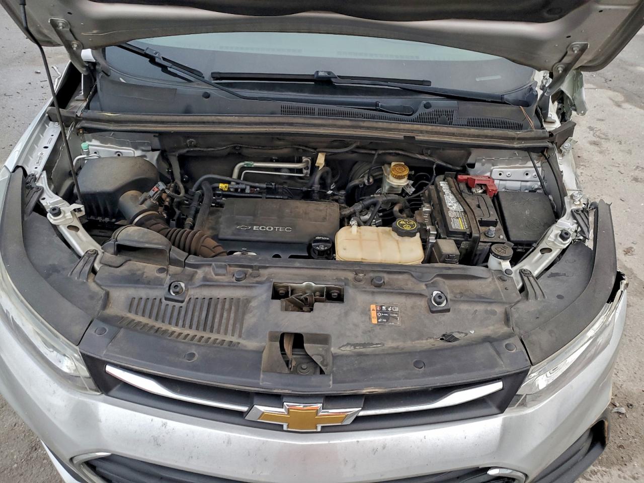 2017 CHEVROLET TRAX LS photo 12