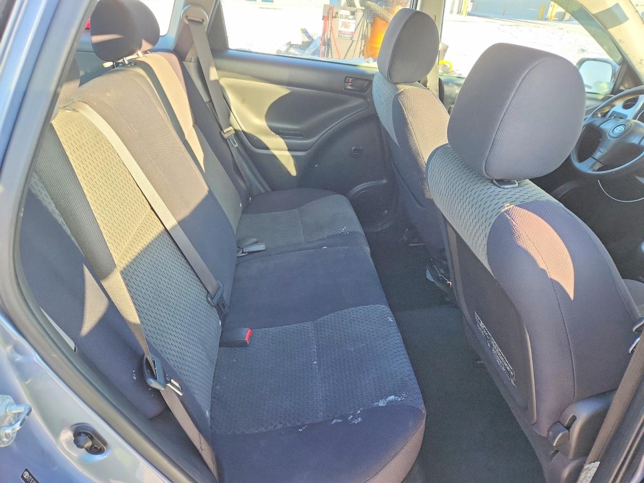 2006 TOYOTA COROLLA MATRIX BASE photo 10