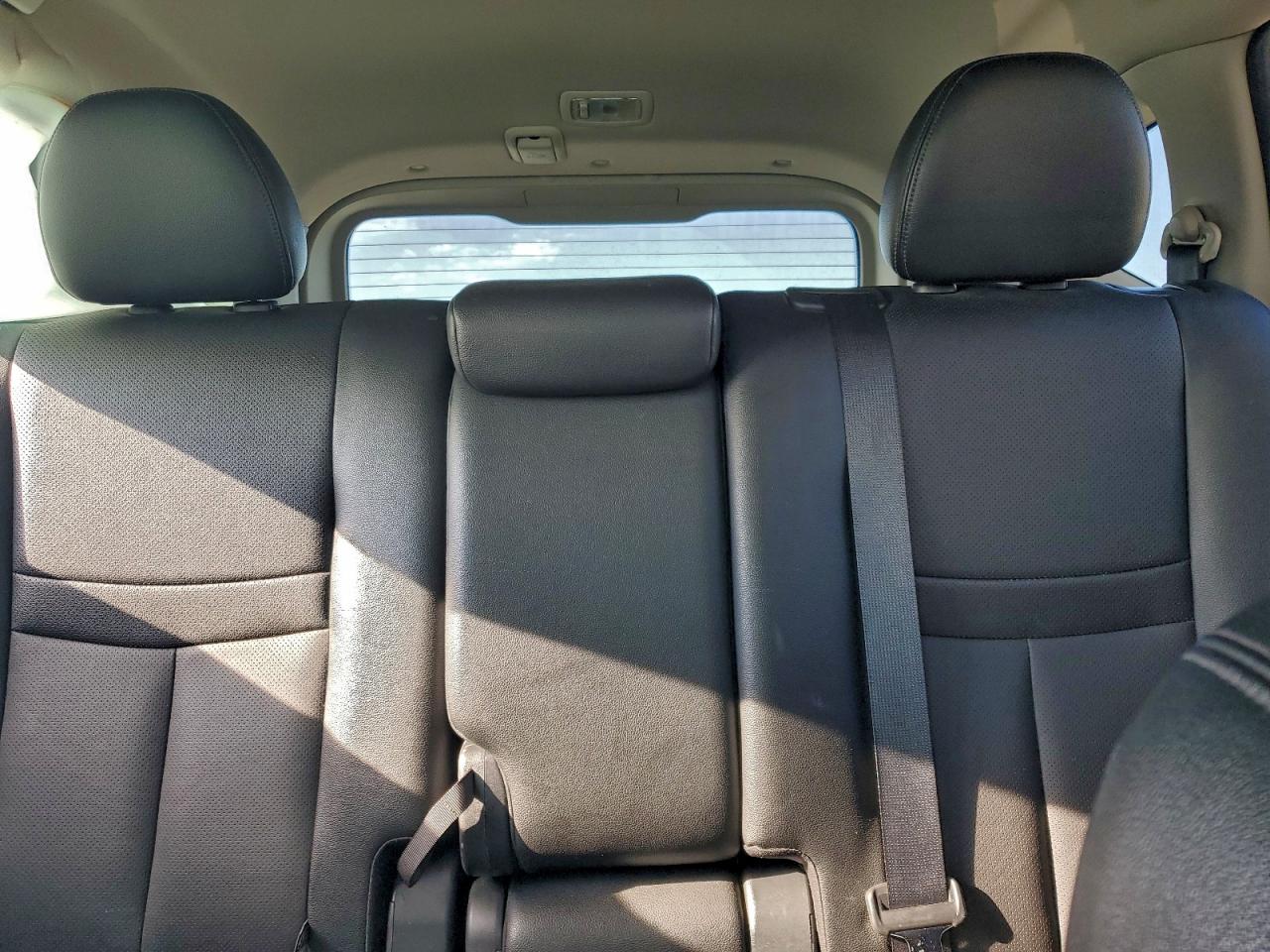 2017 NISSAN ROGUE SV photo 19