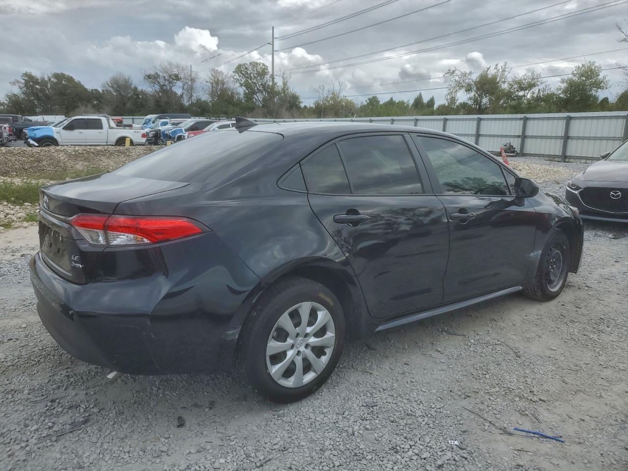 2025 TOYOTA COROLLA LE photo 7