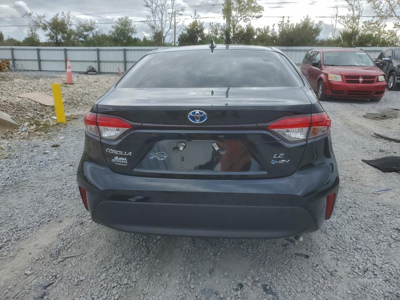 2025 TOYOTA COROLLA LE photo 16