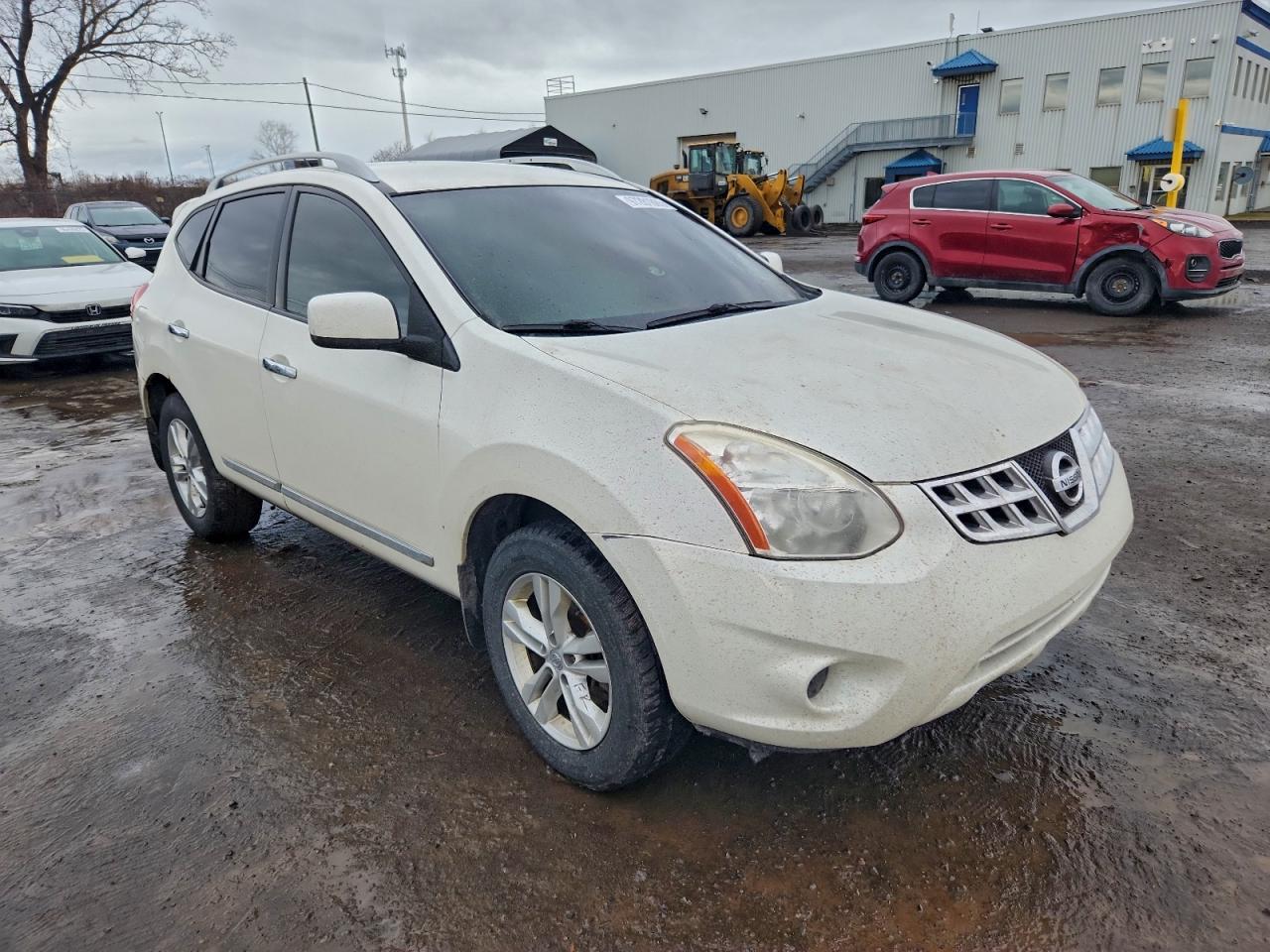 2013 NISSAN ROGUE S photo 4