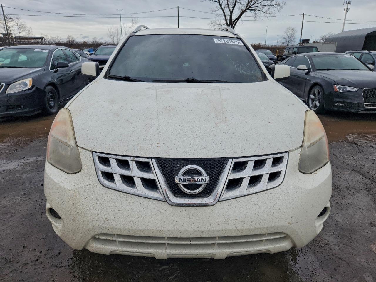 2013 NISSAN ROGUE S photo 5