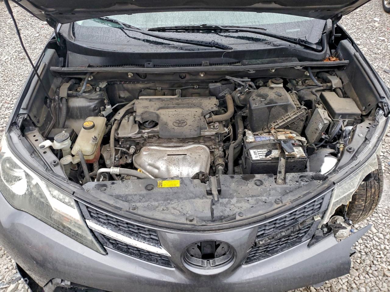 2013 TOYOTA RAV4 XLE photo 34