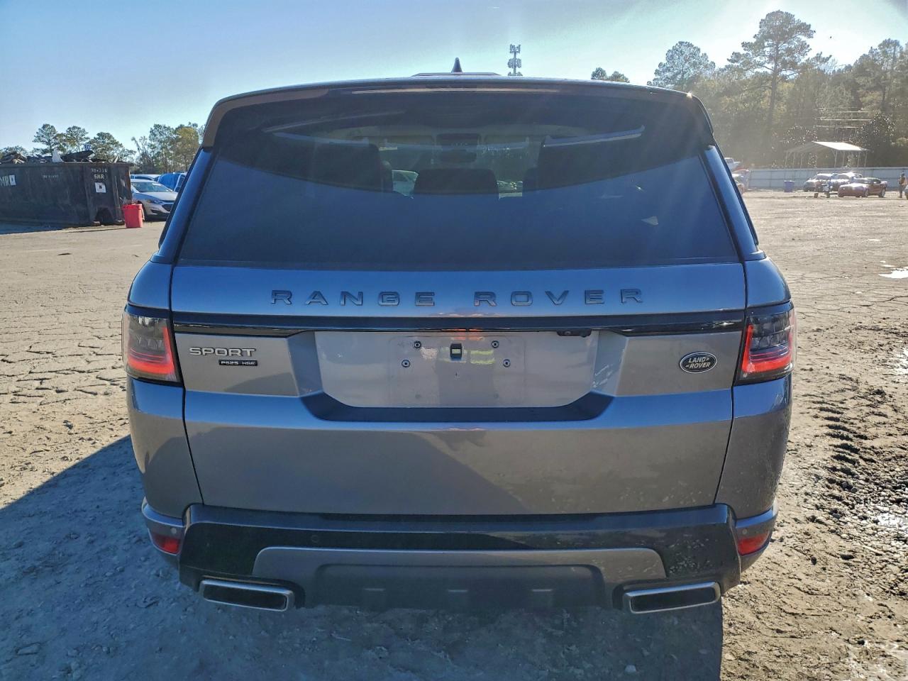 2020 LAND ROVER RANGE ROVER SPORT P525 HSE photo 6