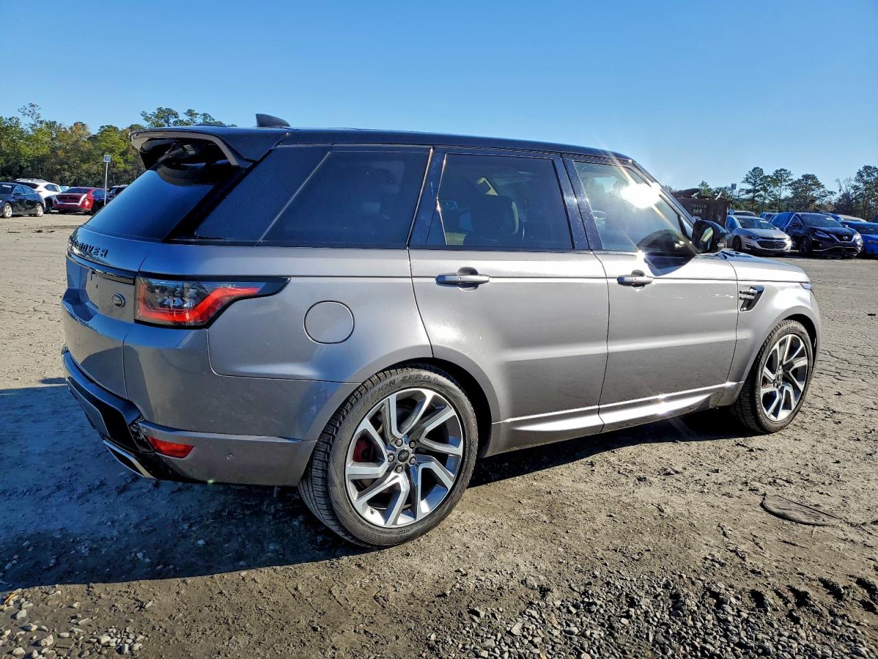 2020 LAND ROVER RANGE ROVER SPORT P525 HSE photo 3