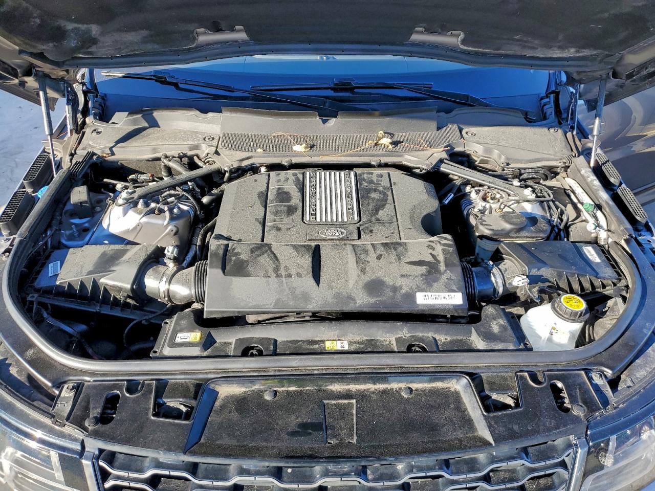 2020 LAND ROVER RANGE ROVER SPORT P525 HSE photo 12