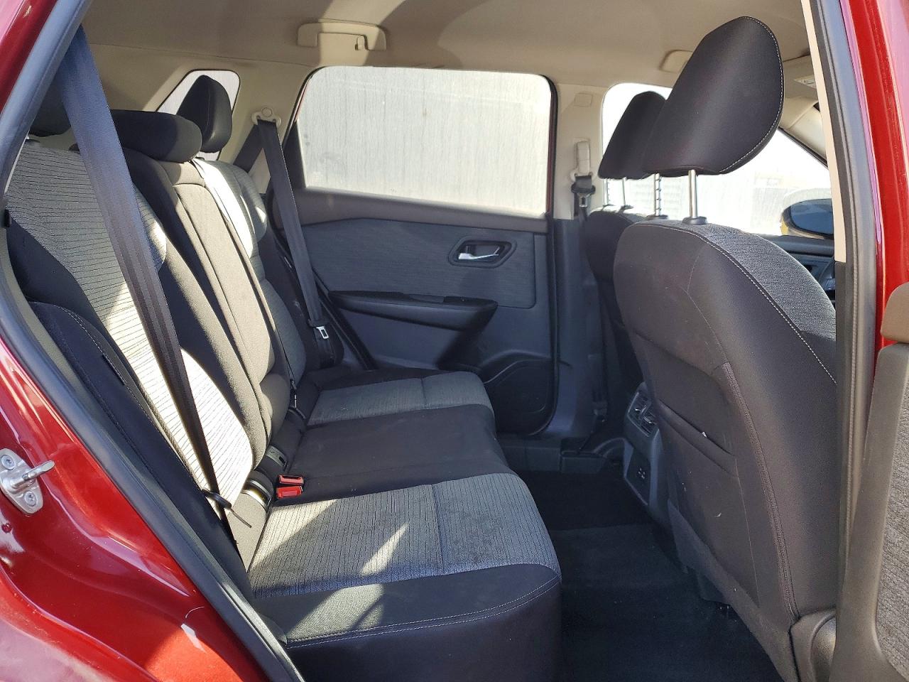 2021 NISSAN ROGUE SV photo 31