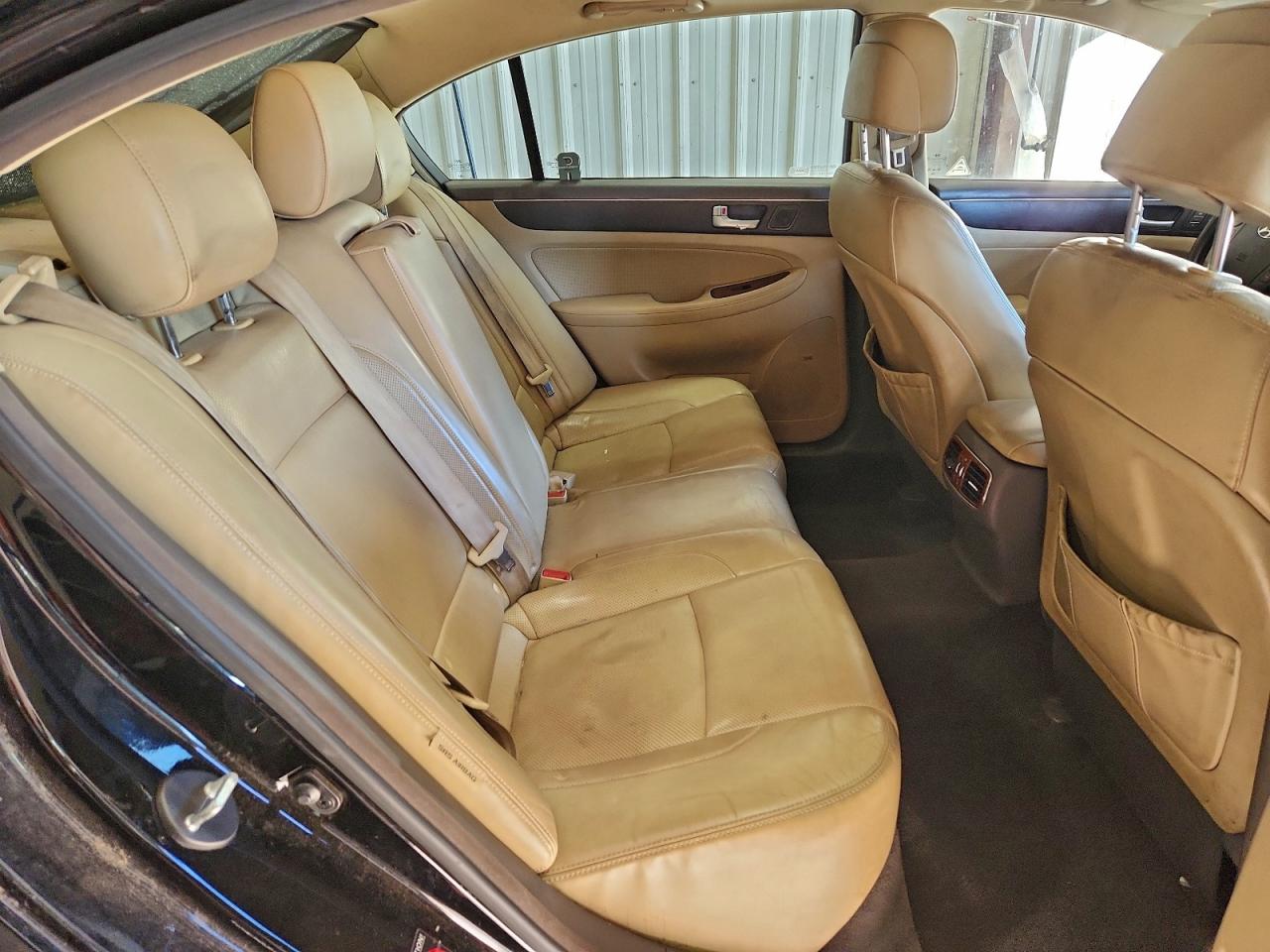 2012 HYUNDAI GENESIS 3.8L photo 10