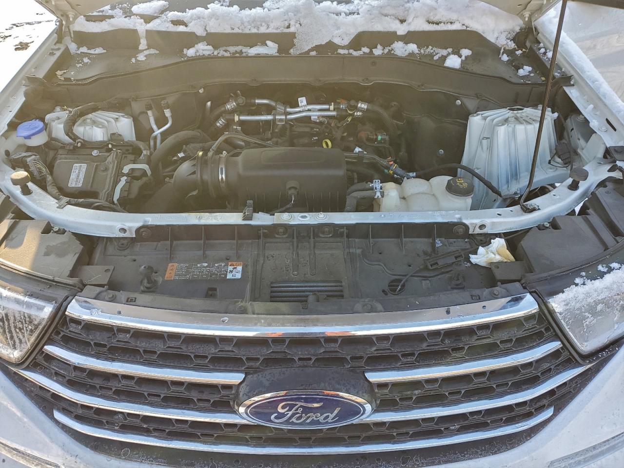 2023 FORD EXPLORER XLT photo 12
