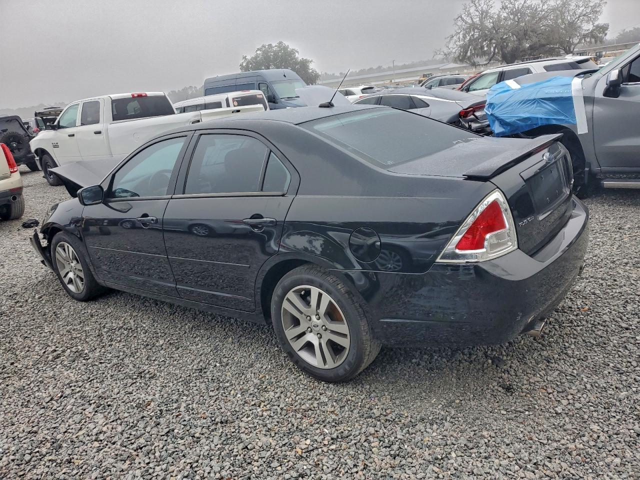 2007 FORD FUSION SE photo 4