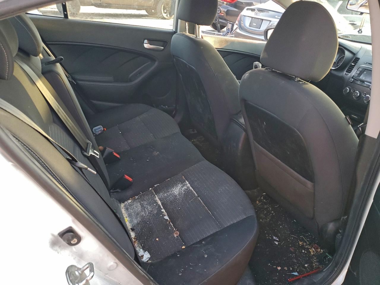 2017 KIA FORTE LX photo 19