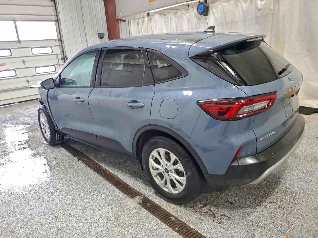 2025 FORD ESCAPE ACTIVE photo 2