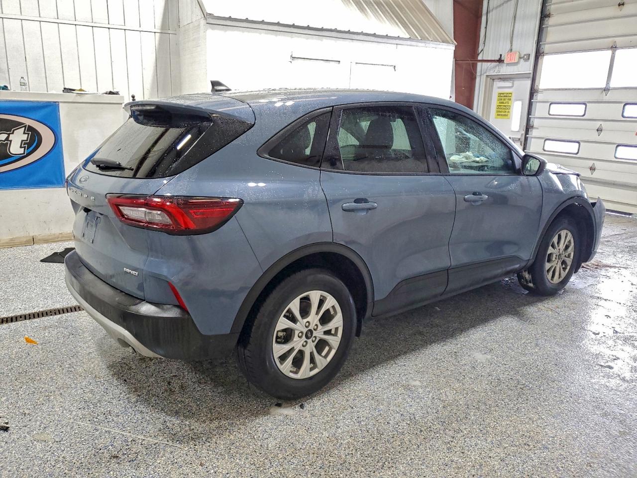 2025 FORD ESCAPE ACTIVE photo 3
