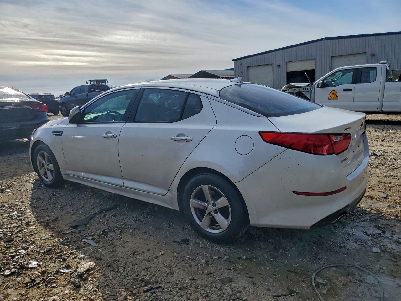 2015 KIA OPTIMA LX photo 3