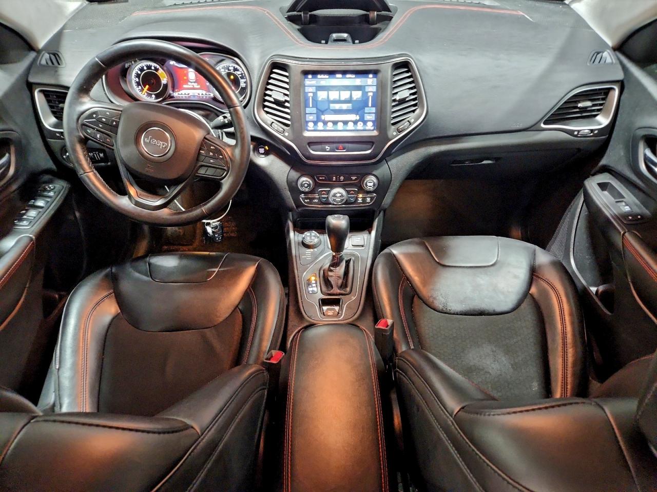 2019 JEEP CHEROKEE TRAILHAWK photo 8