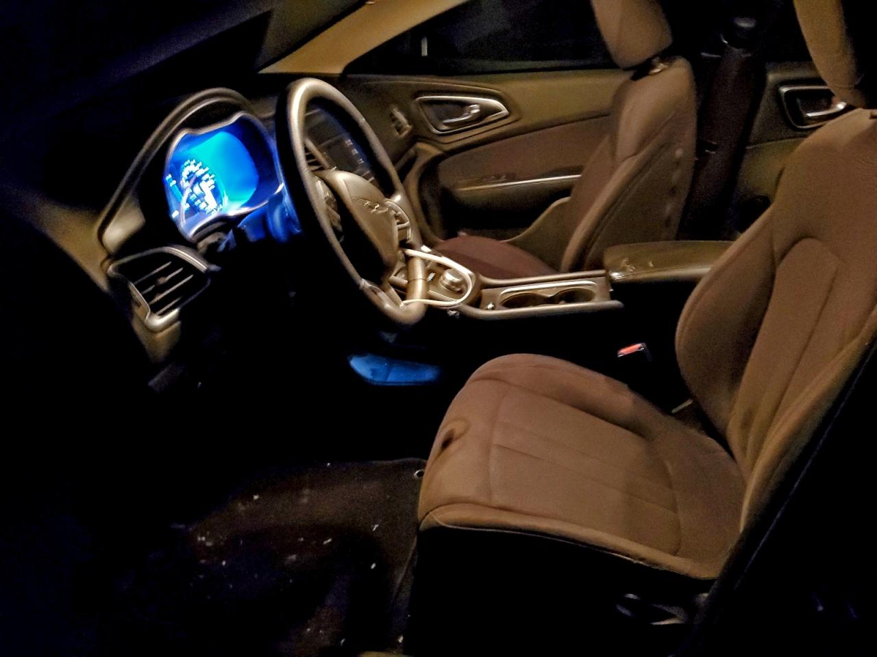 2015 CHRYSLER 200 LIMITED photo 13