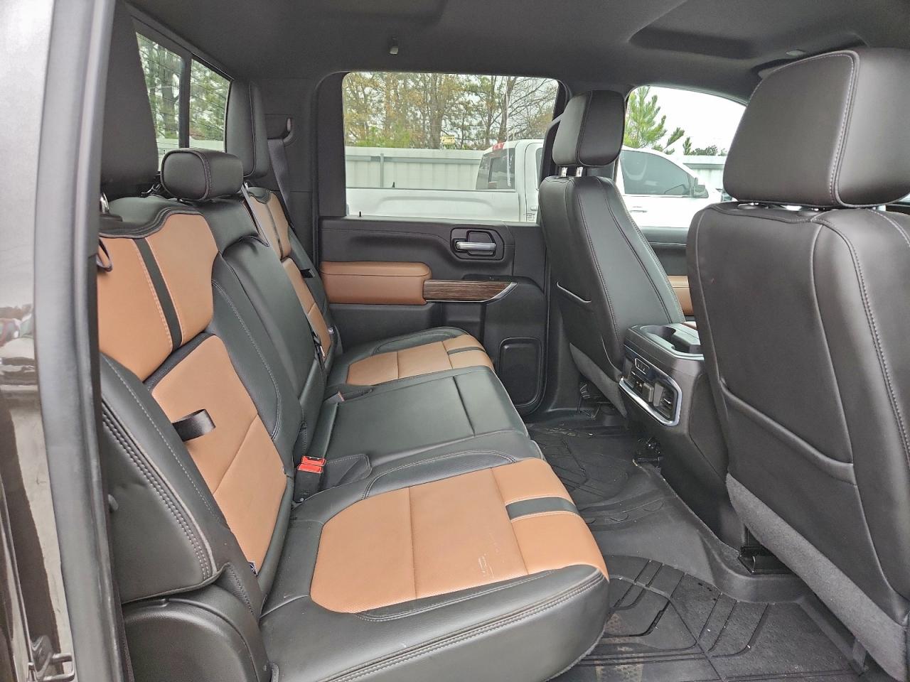 2020 CHEVROLET SILVERADO K3500 HIGH COUNTRY photo 11