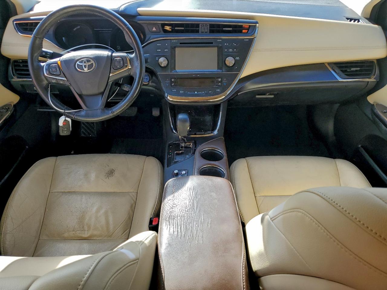 2016 TOYOTA AVALON HYBRID photo 8