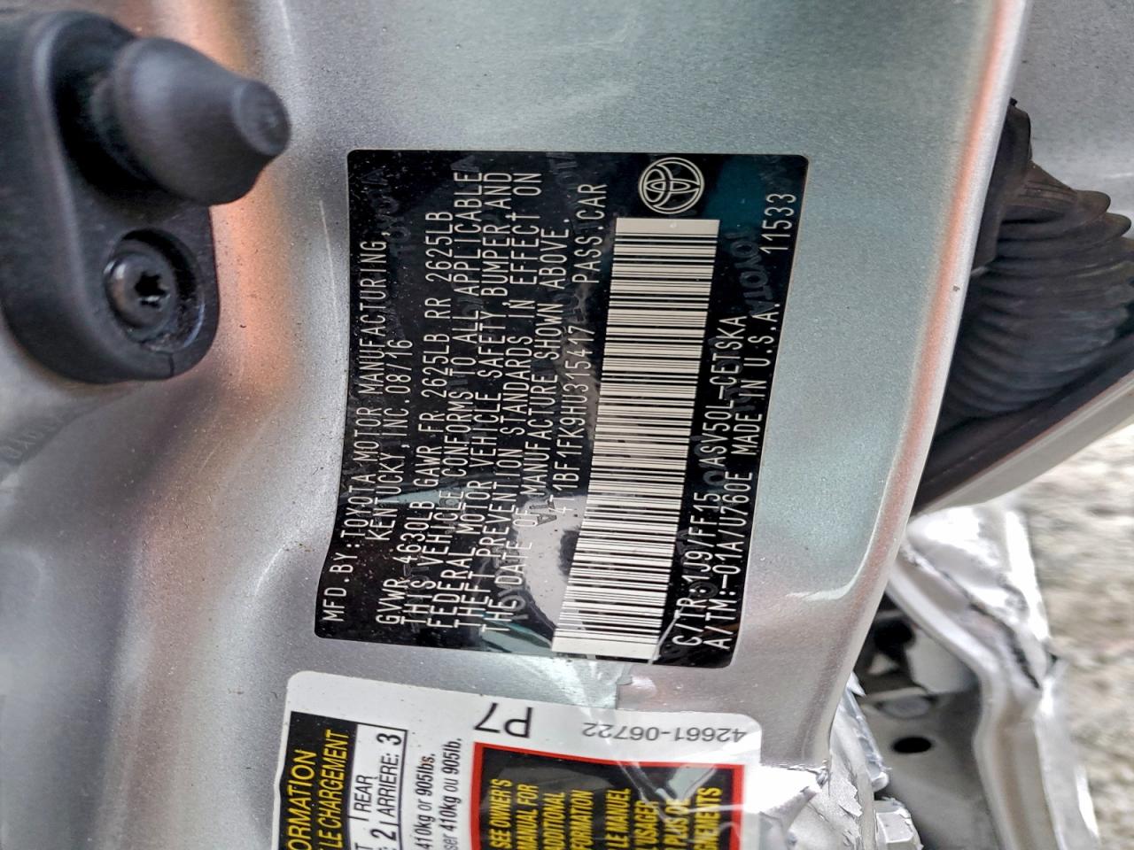 2017 TOYOTA CAMRY LE photo 12
