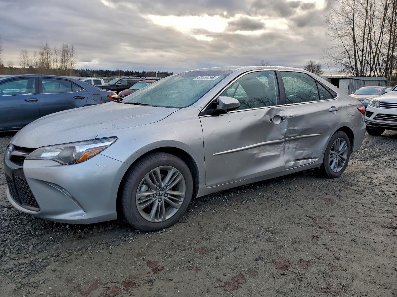 2017 TOYOTA CAMRY