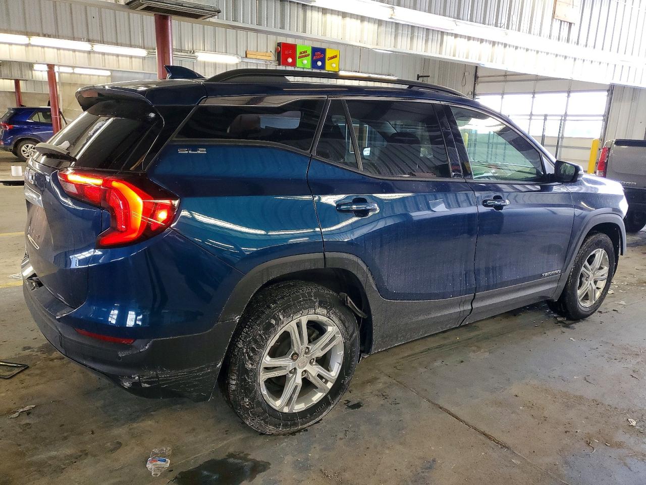 2020 GMC TERRAIN SLE photo 5