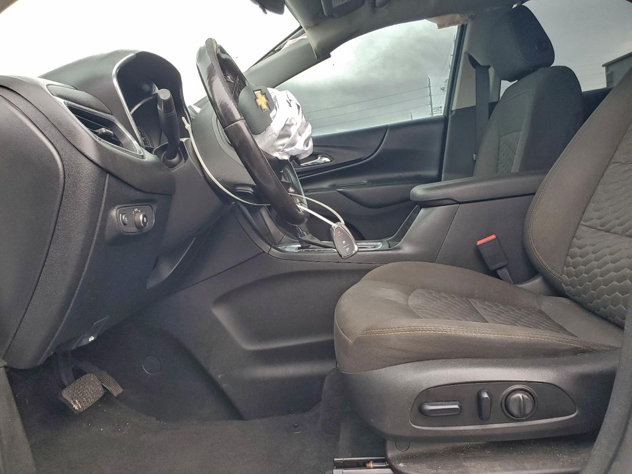 2019 CHEVROLET EQUINOX LT photo 13