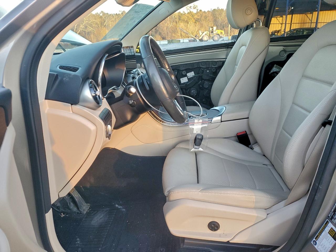 2020 MERCEDES-BENZ GLC 300 4MATIC photo 13