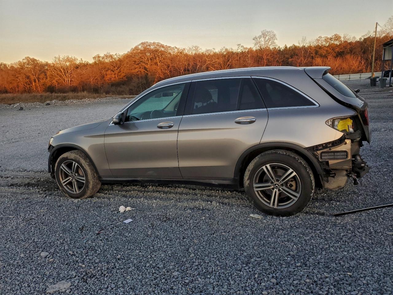 2020 MERCEDES-BENZ GLC 300 4MATIC photo 3