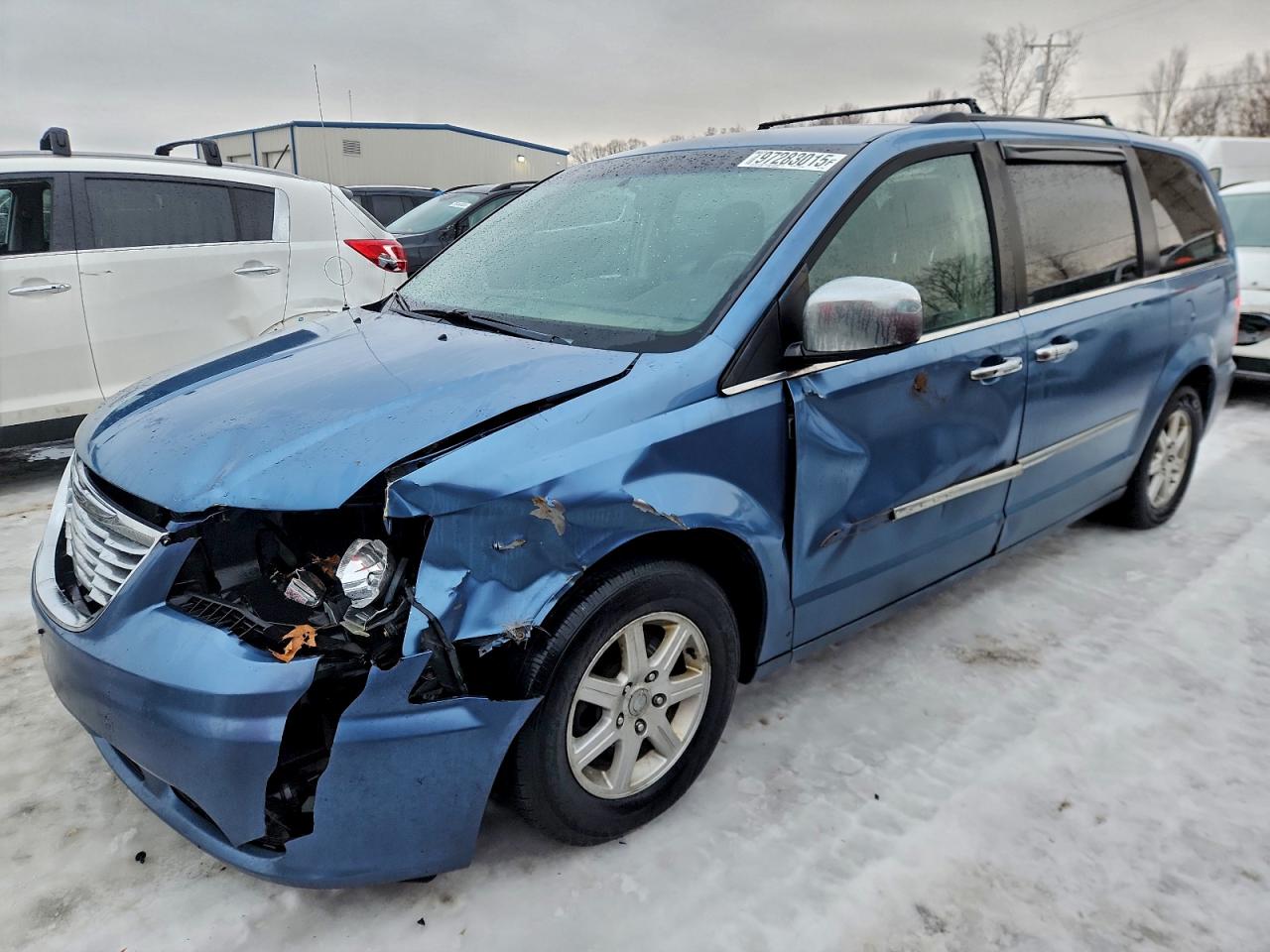 2011 CHRYSLER TOWN & COUNTRY