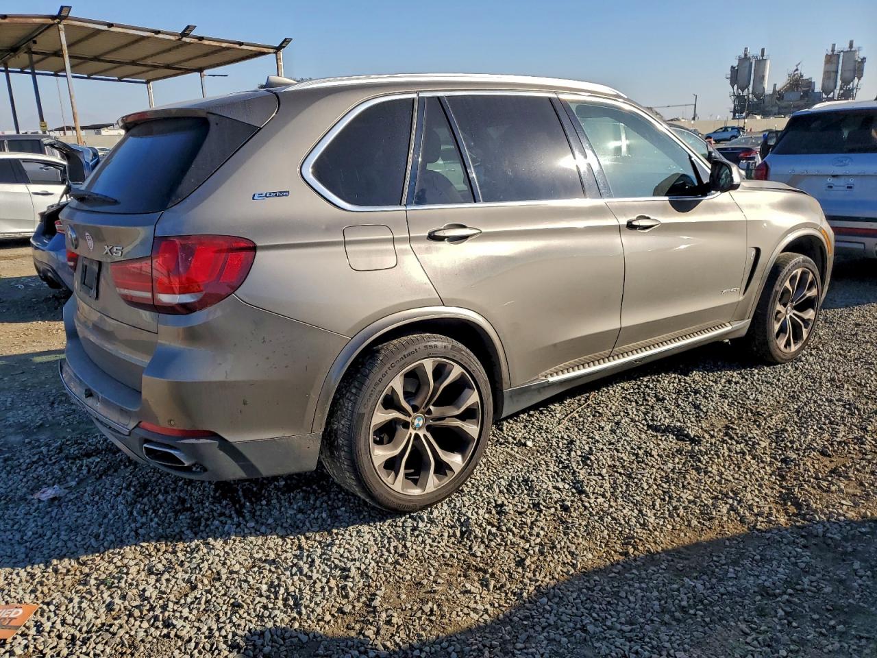 2017 BMW X5 XDR40E photo 3