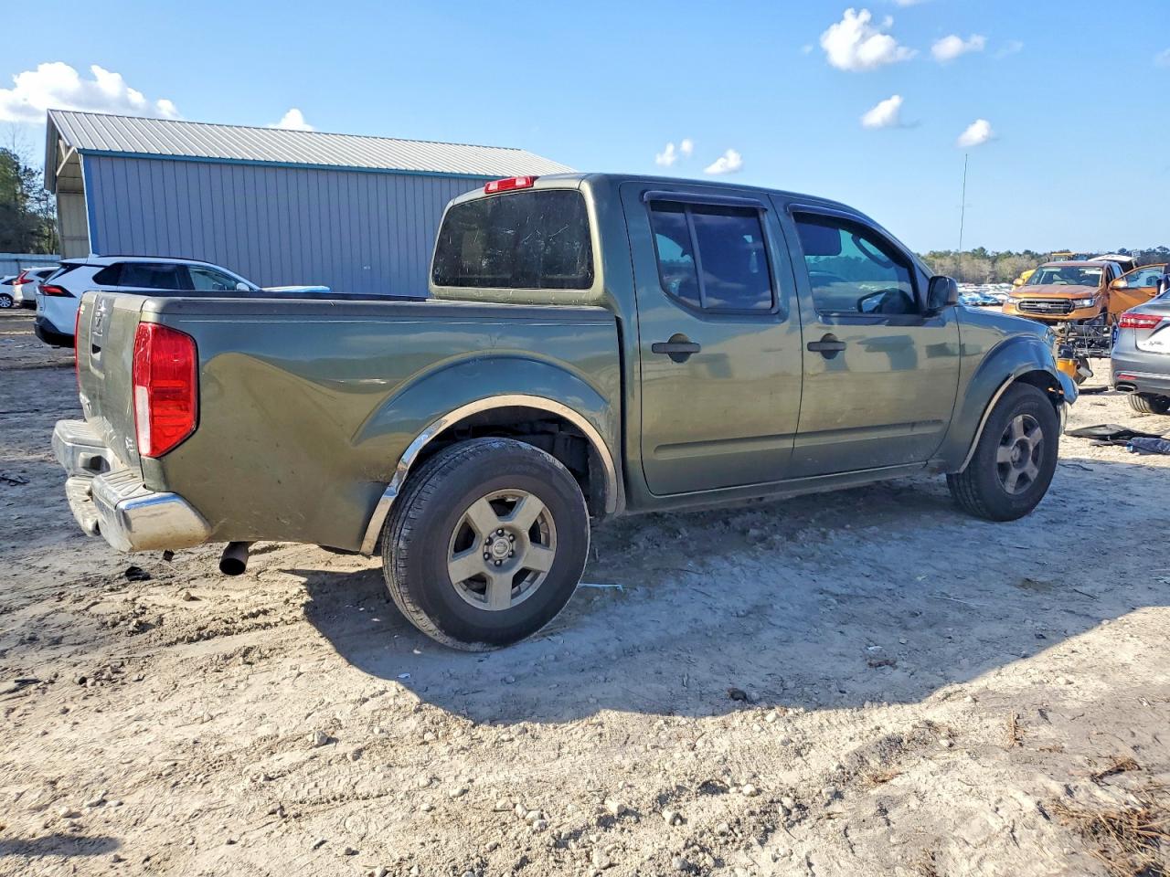 2005 NISSAN FRONTIER CREW CAB LE photo 3