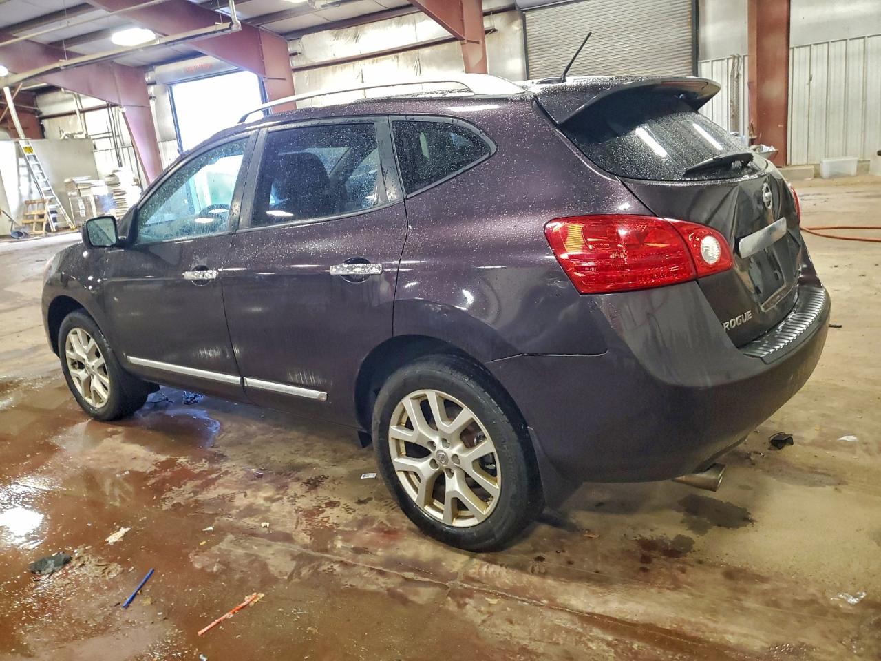 2013 NISSAN ROGUE S photo 3