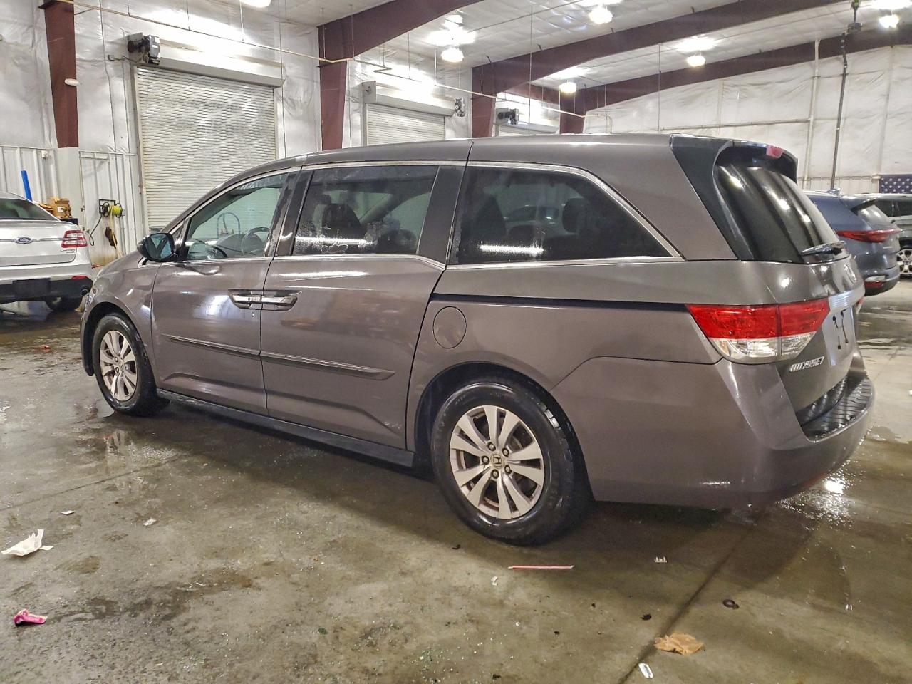 2016 HONDA ODYSSEY EXL photo 2