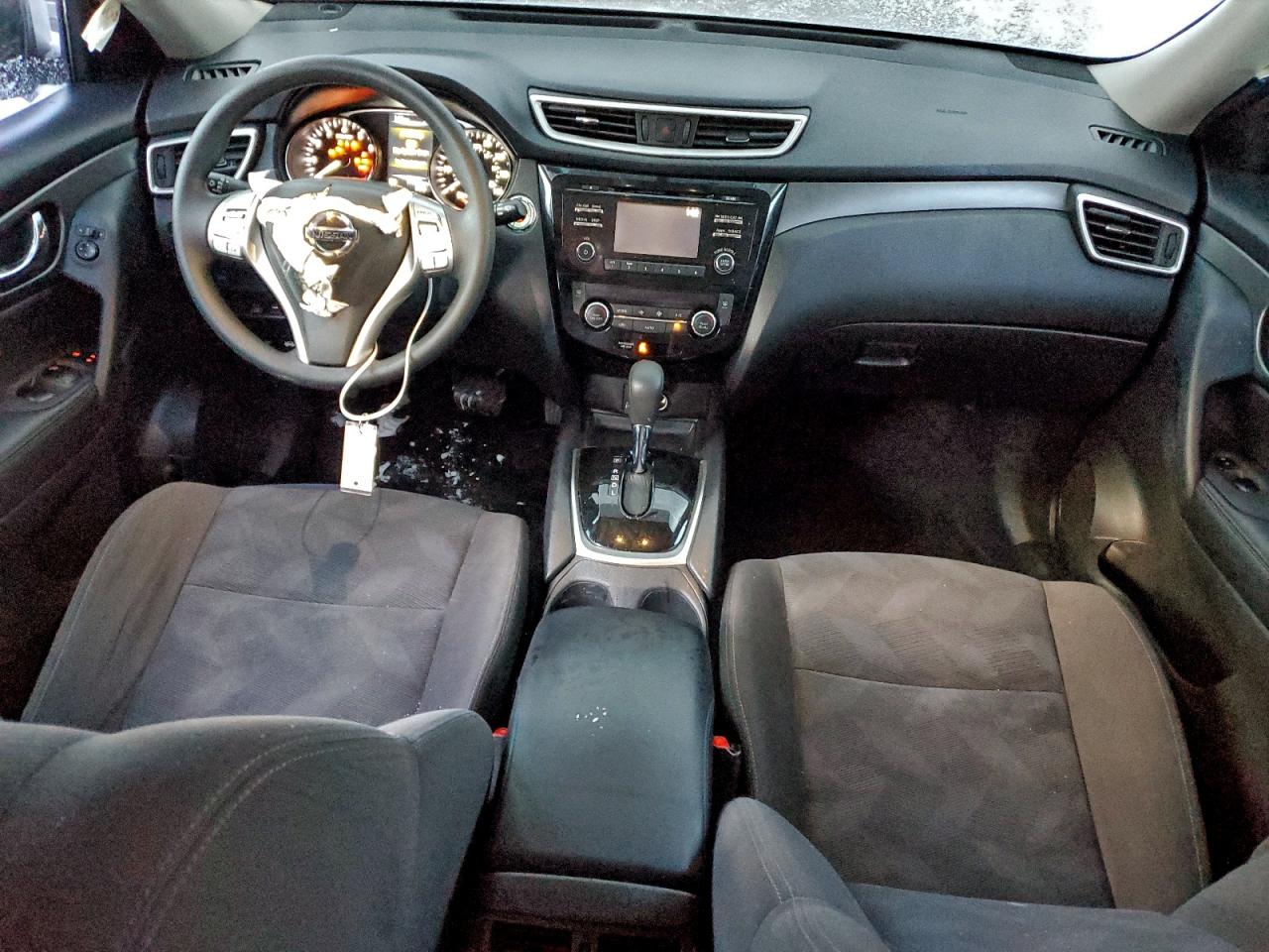 2016 NISSAN ROGUE S photo 8