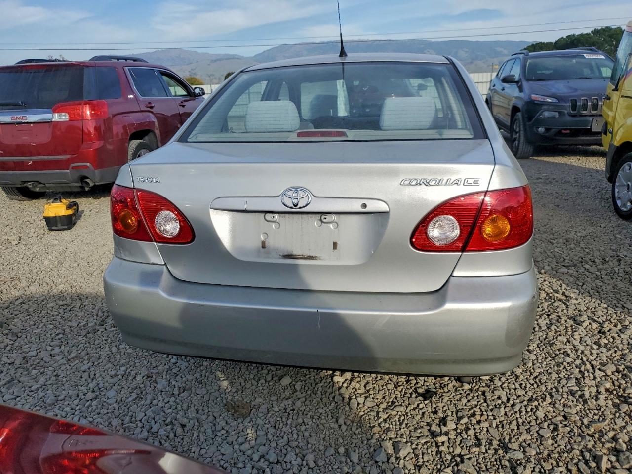 2003 TOYOTA COROLLA CE photo 6