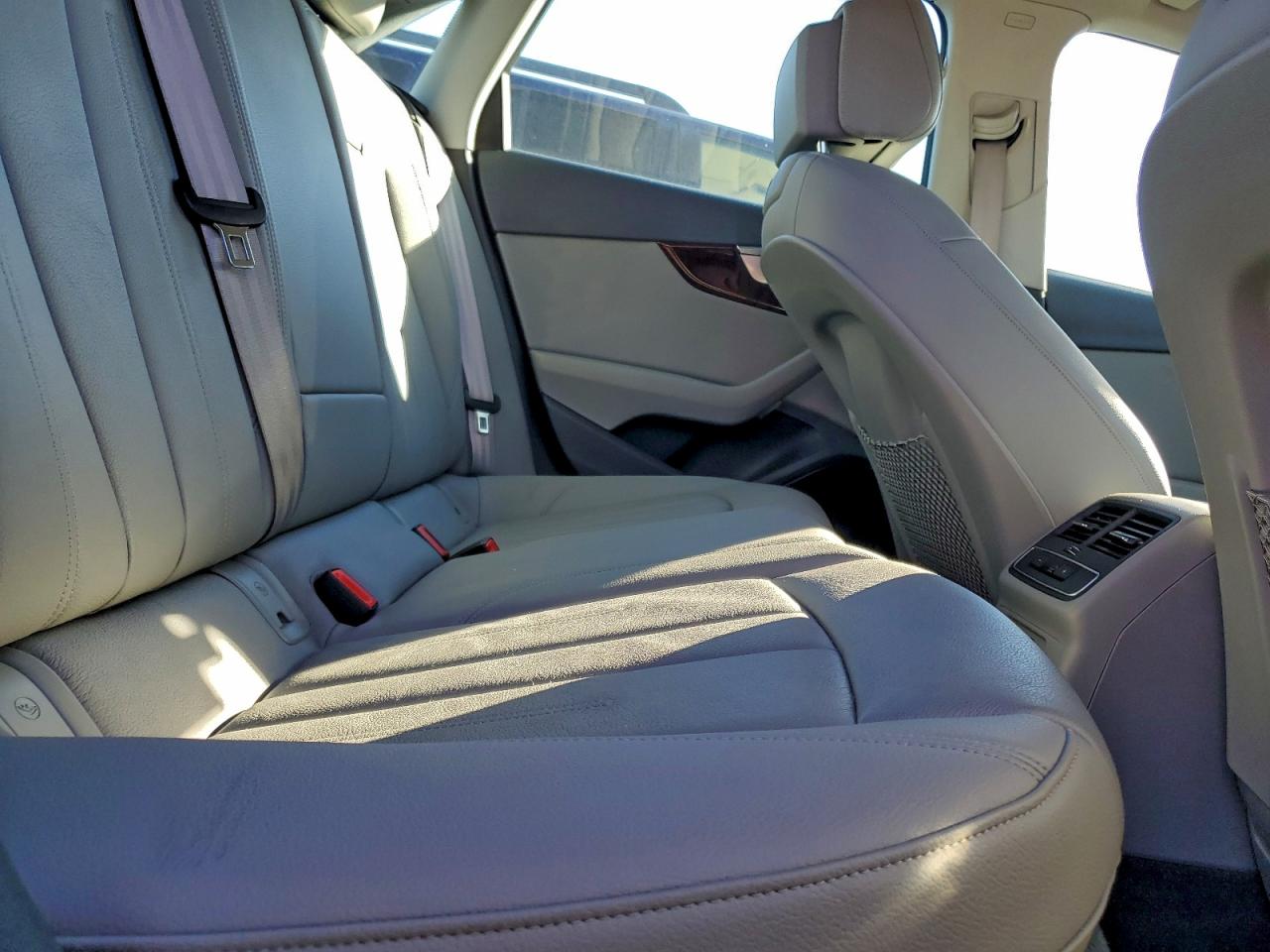 2017 AUDI A4 PREMIUM PLUS photo 10