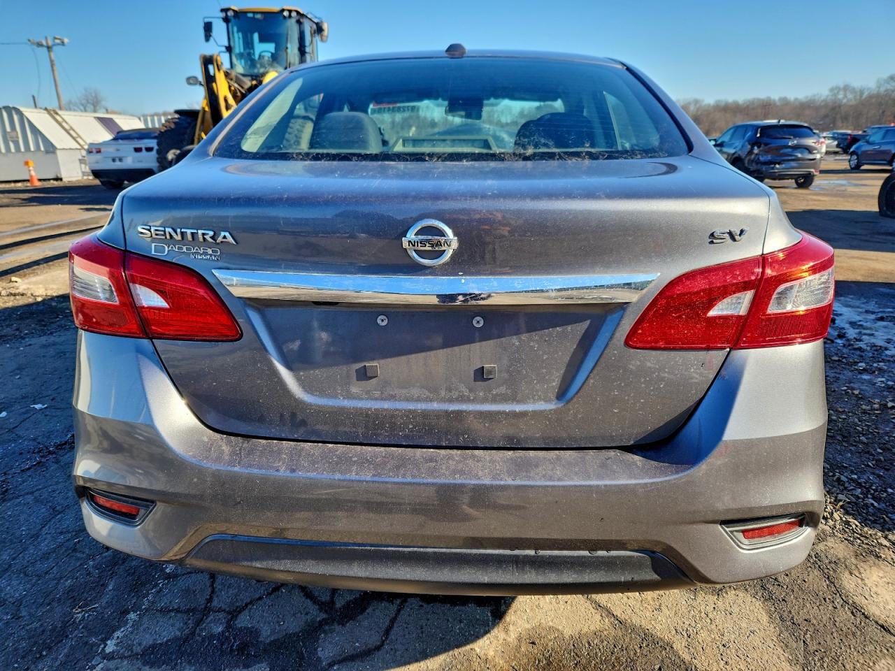 2018 NISSAN SENTRA S photo 6